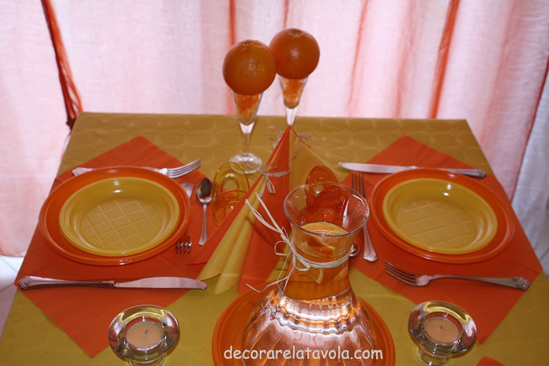 decorazione tavola per festa compleanno colori giallo arancione n.6