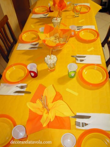 Idee tavola piatti monouso