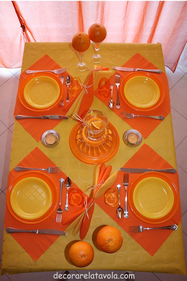 tavola compleanno arancione 16