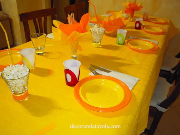 tavola arancione giallo 14